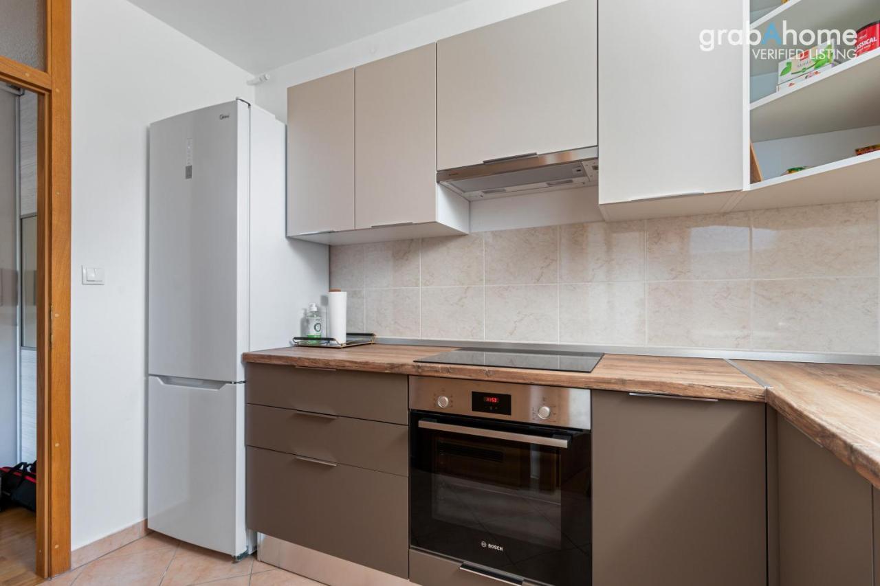 Crosspoint Zagreb Apartamento Exterior foto